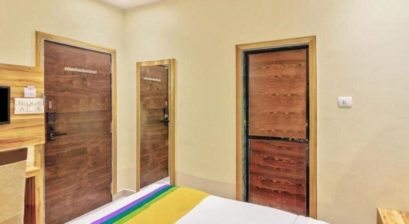 Четырехместный Номер Стандарт, Sun City   Near Saifee Hospital And H N Reliance Hospital