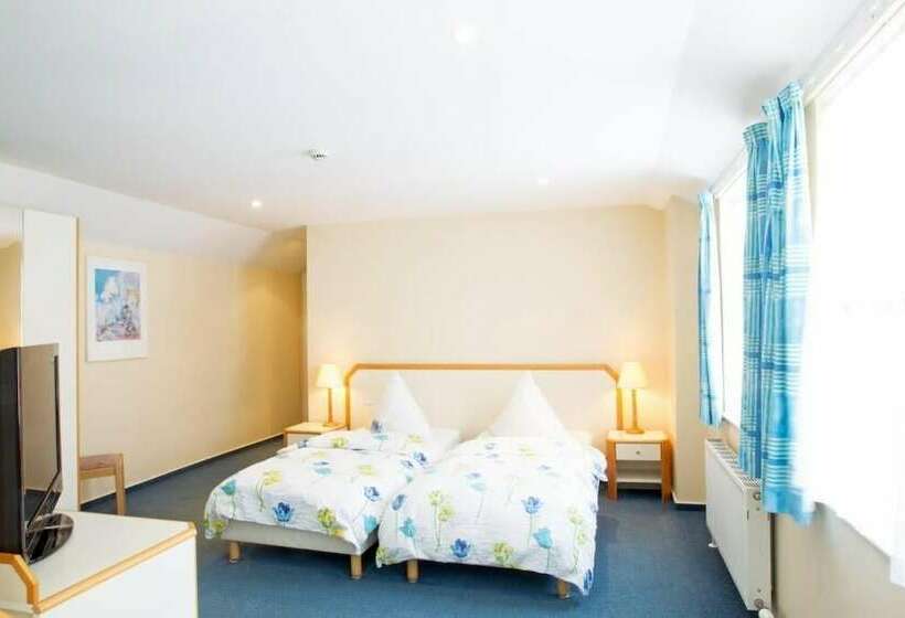 标准间, The Penta