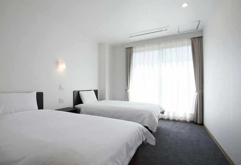 غرفة قياسية, Toyokawa Grand