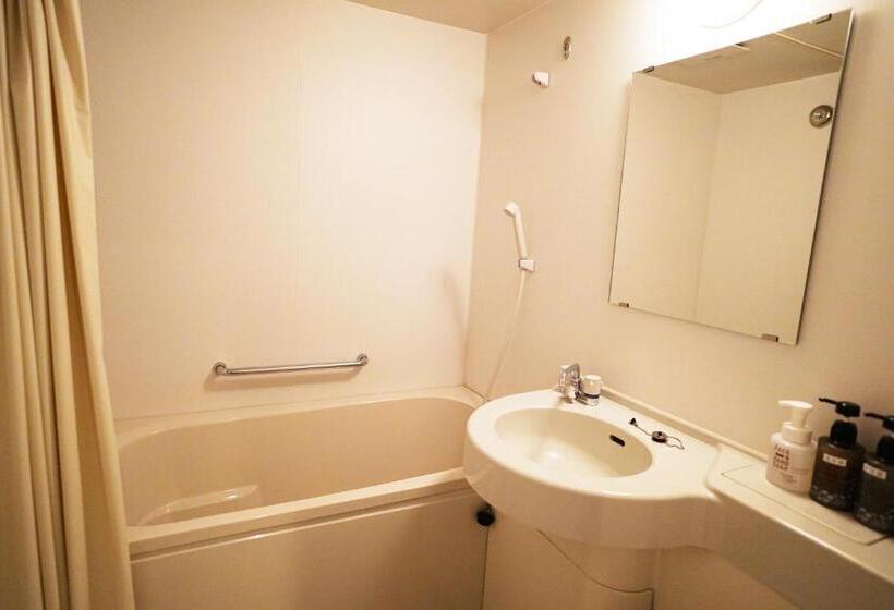 غرفة قياسية, Toyokawa Grand