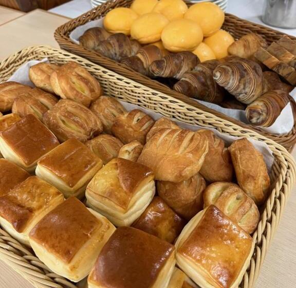 غرفة قياسية, Toyokawa Grand