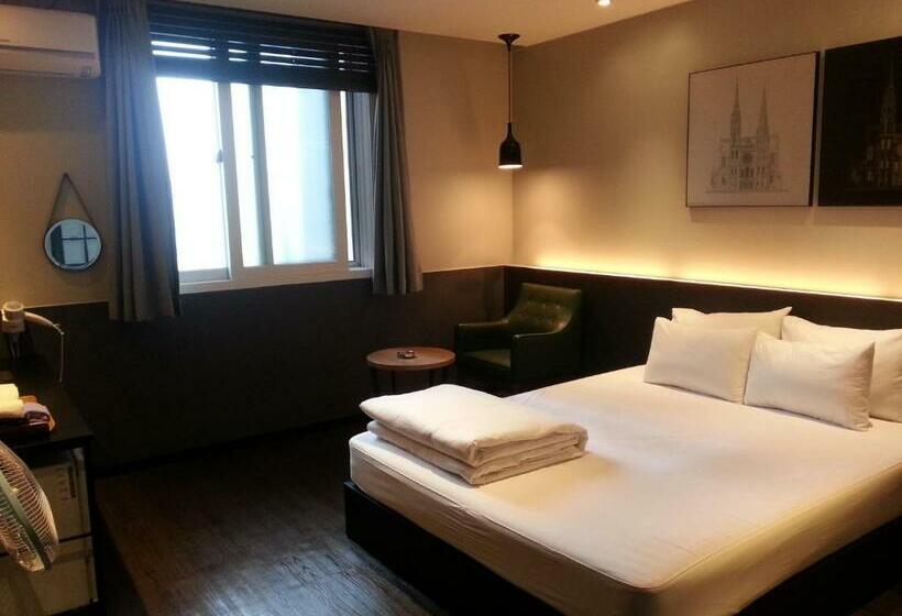 اتاق استاندارد, Hi Design