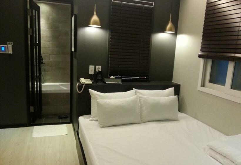 اتاق استاندارد, Hi Design