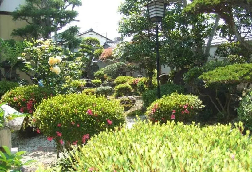 スタンダードスタジオ, Ryokan Ginsuikaku