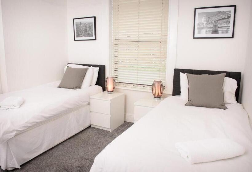 חדר סטנדרט חדר אמבטיה משותף, The Claremont