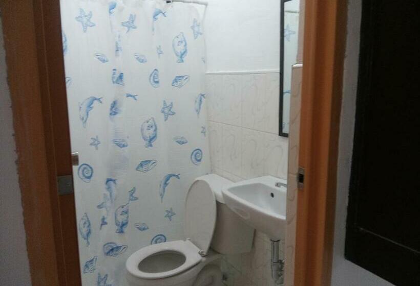 اتاق استاندارد با چشمانداز استخر, Dahilig Resort