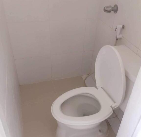 اتاق اکونومی, Dahilig Resort