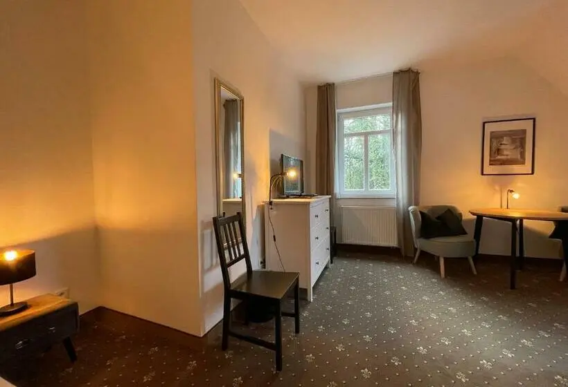 スタンダードルーム, Ds Hotel Restaurant Gronau
