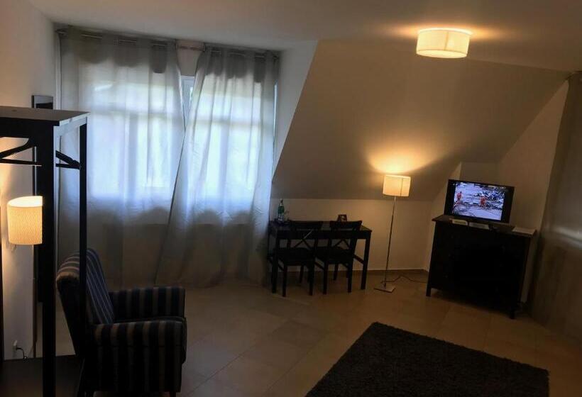 غرفة كلاسيكية رباعية, Ds Hotel Restaurant Gronau