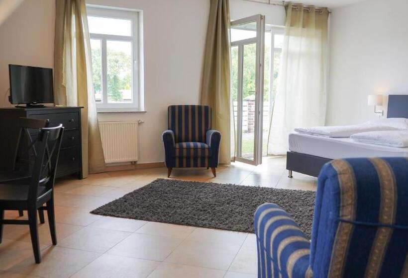 غرفة كلاسيكية رباعية, Ds Hotel Restaurant Gronau