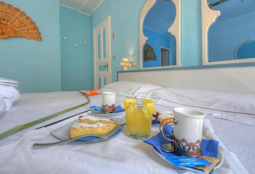 חדר סטנדרט, Arabesque