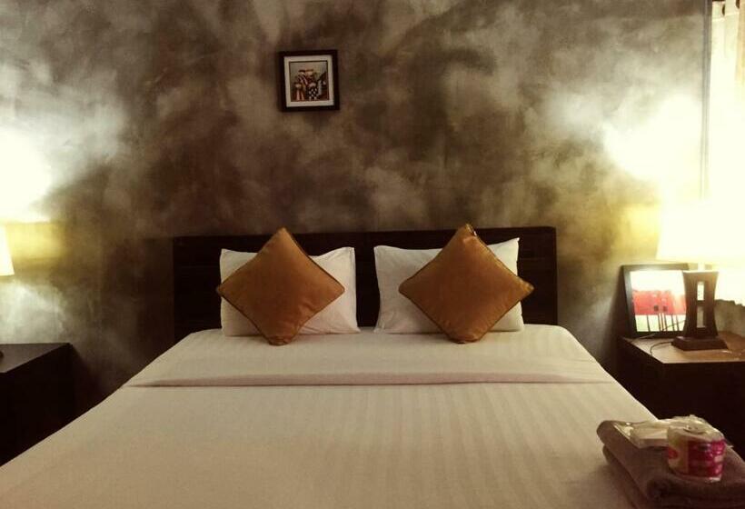 Chambre Standard, Crescent Bay Resort