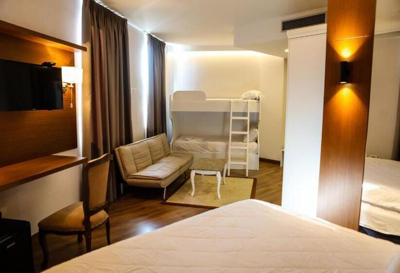 패밀리 스위트, Golden Ring Resort
