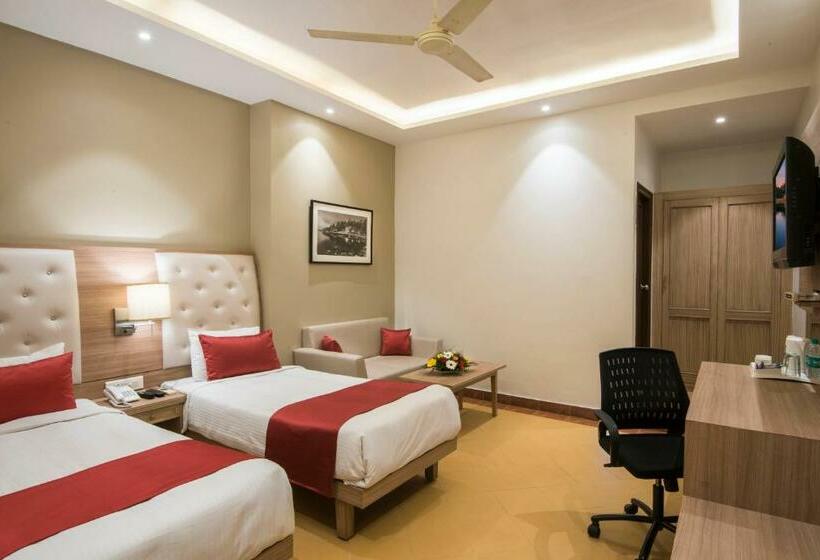 Номер Deluxe, Kalinga