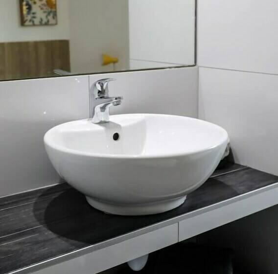 ファミリールーム, Macchie E Fiori