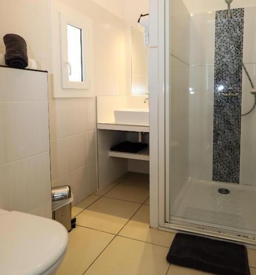 ガーデンビュースタンダードルーム, Macchie E Fiori