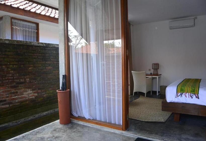 اتاق استاندارد با چشم‌انداز استخر, Shankara Borobudur