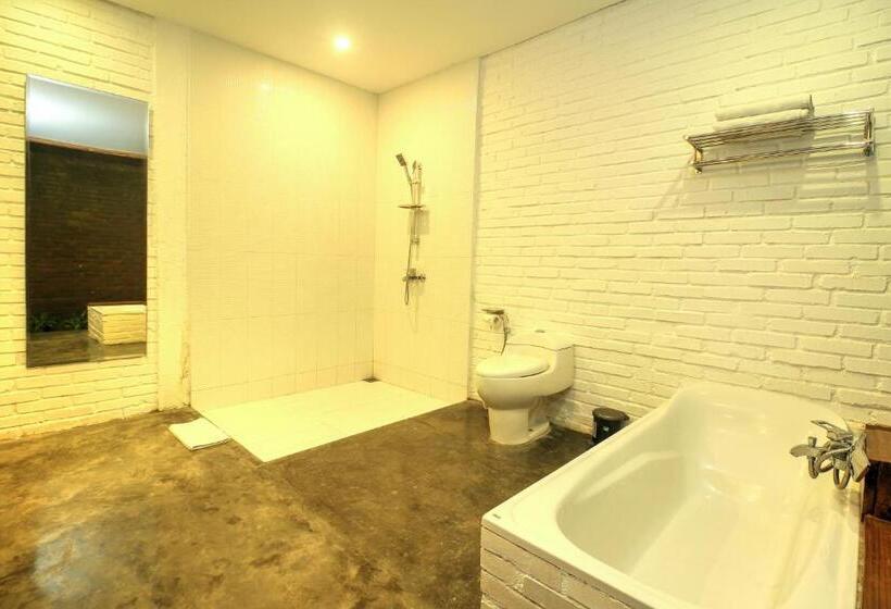 اتاق استاندارد با چشم‌انداز استخر, Shankara Borobudur