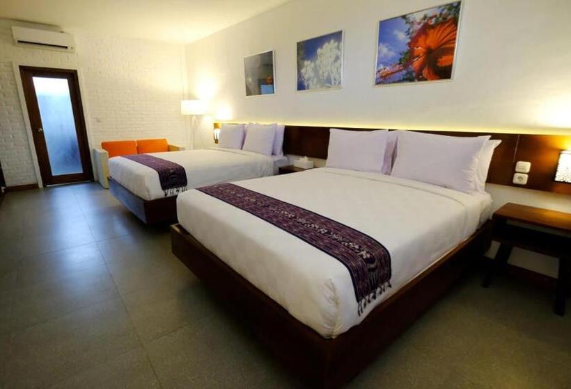 اتاق خانوادگی با چشم‌انداز باغ, Shankara Borobudur