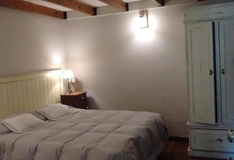 חדר סטנדרט, La Ignacia Bed And Breakfast