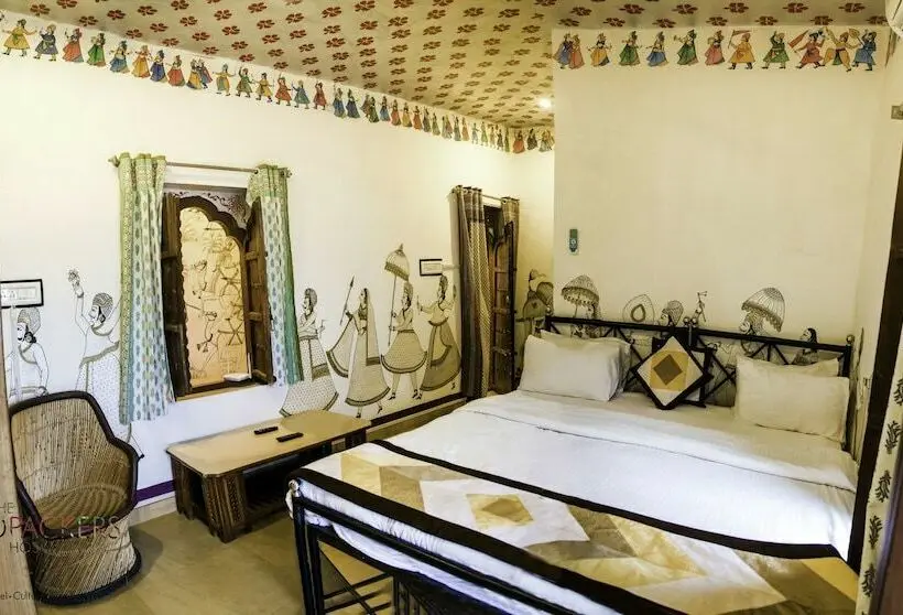 Standard Room, Madpackers Pushkar