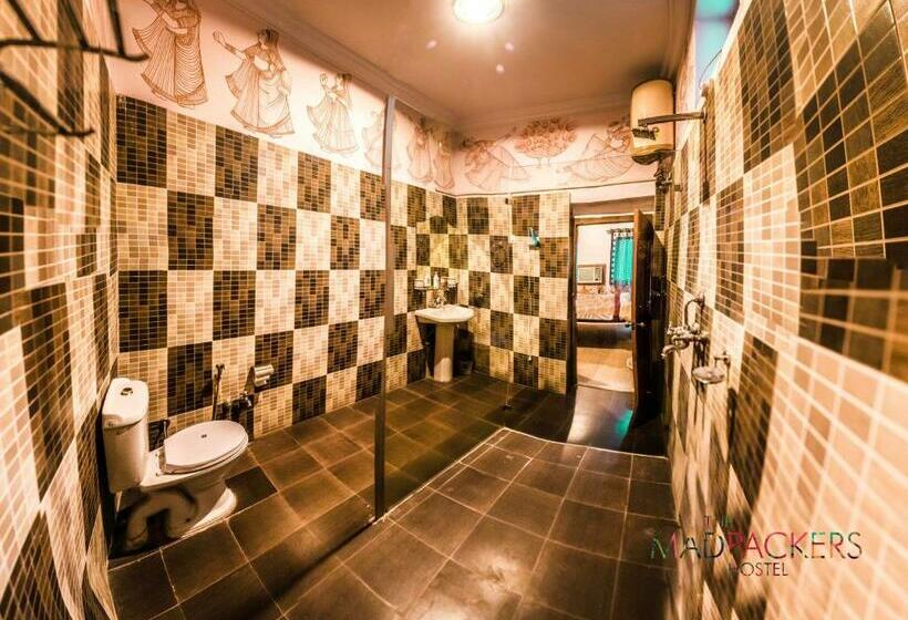 Camera Deluxe Letto King, Madpackers Pushkar