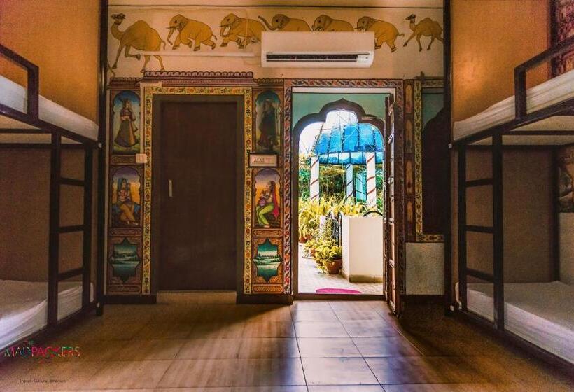 Letto in Camera Condivisa, Madpackers Pushkar