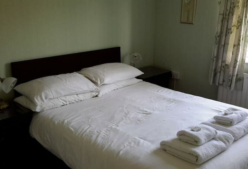 חדר סטנדרט, The School House