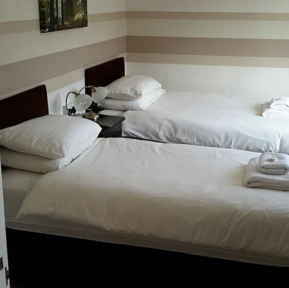 חדר סטנדרט, The School House