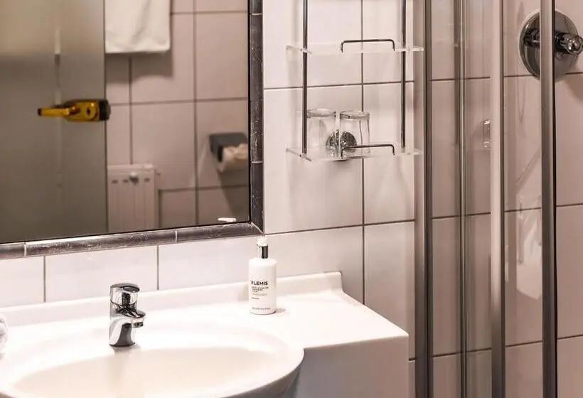 Deluxe-huone Parveke, Auszeit