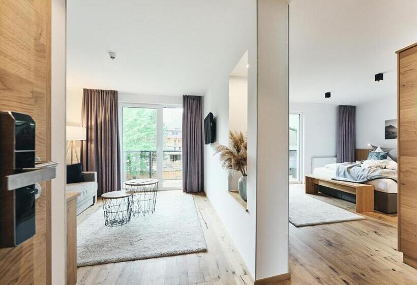 标准间带山景, Auszeit