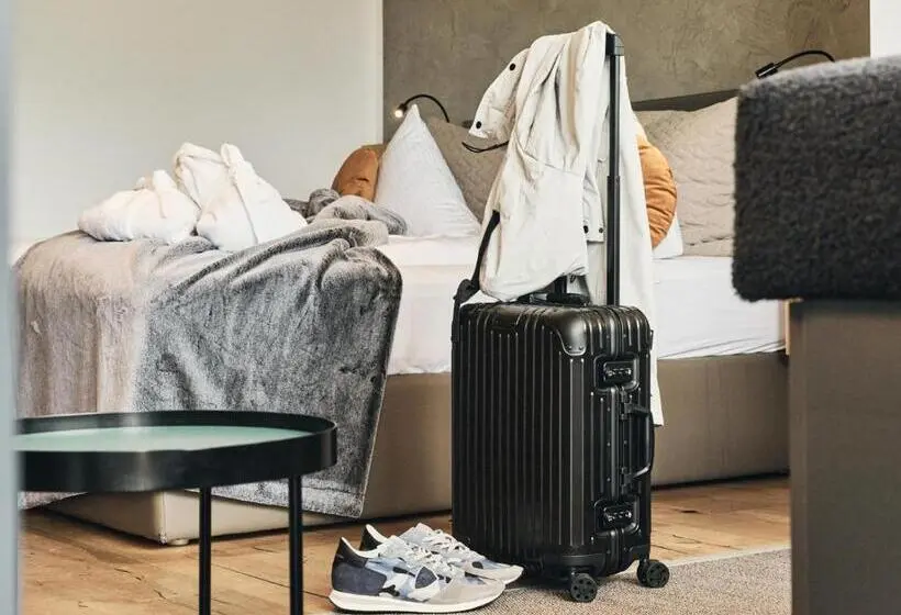 Standard-huone Järvinäkymä, Auszeit