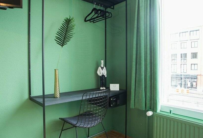 اتاق استاندارد, Little Duke