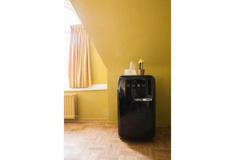 اتاق استاندارد, Little Duke