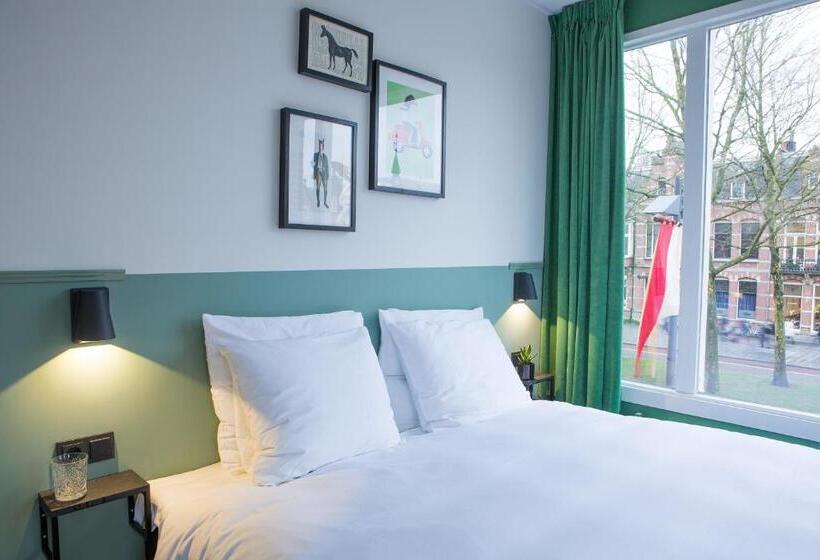 اتاق لوکس, Little Duke