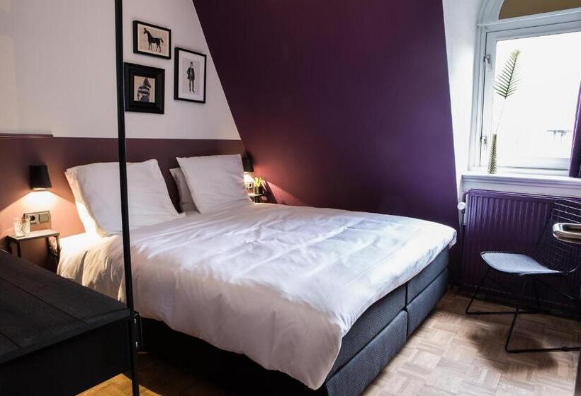 اتاق استاندارد, Little Duke