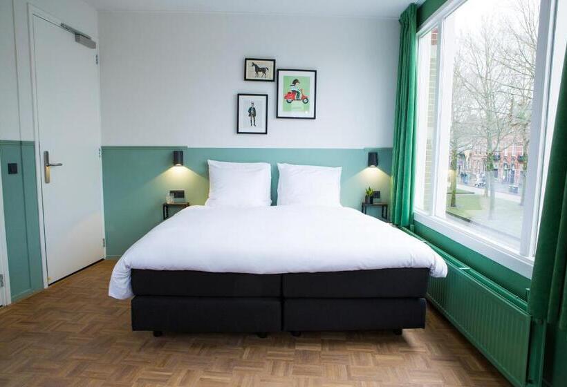 اتاق لوکس, Little Duke