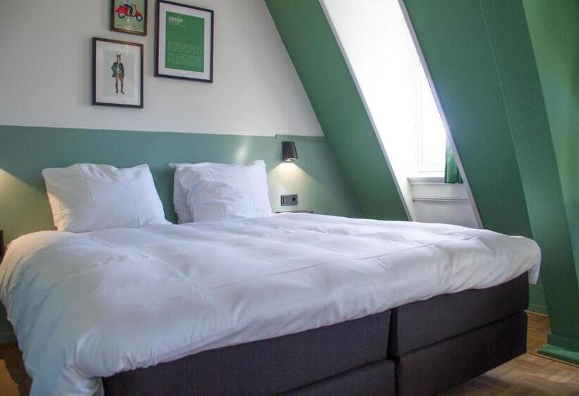 اتاق لوکس, Little Duke