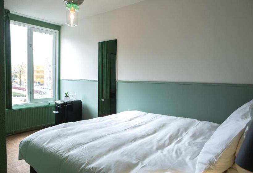 اتاق استاندارد, Little Duke