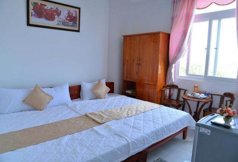 غرفة قياسية ثلاثية, Pink Pearl