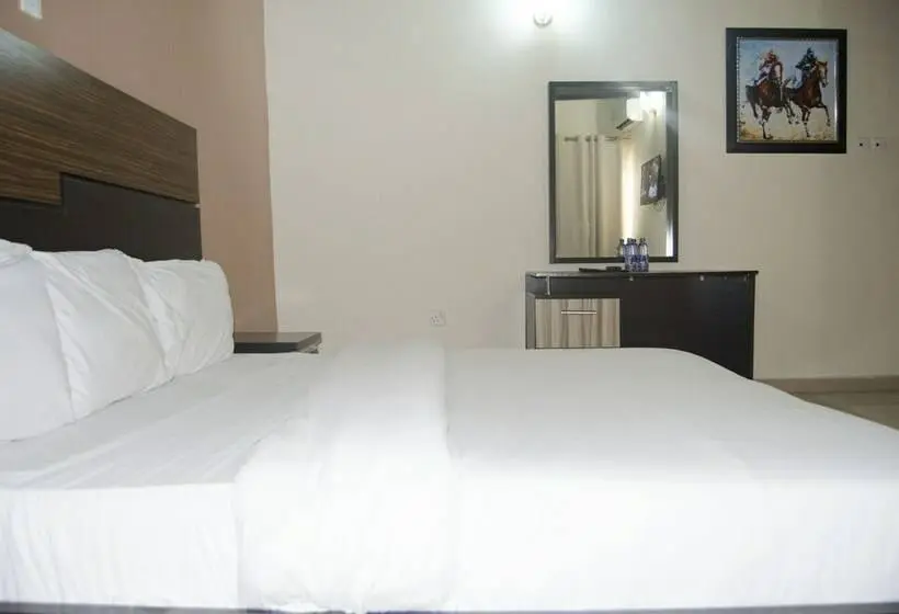 سوییت اجرایی, Residency Hotel Area 11 Abuja