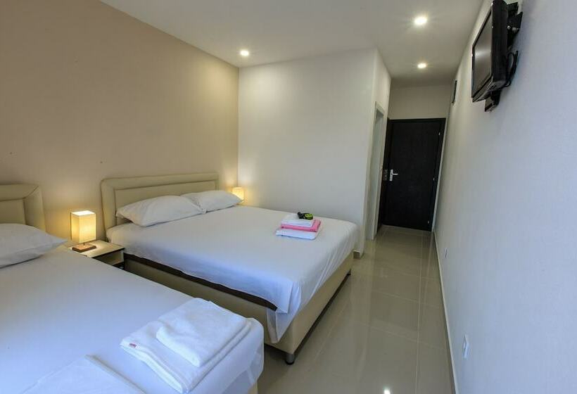 اتاق لوکس سه تخته, Scandinavian Home Of Ulcinj