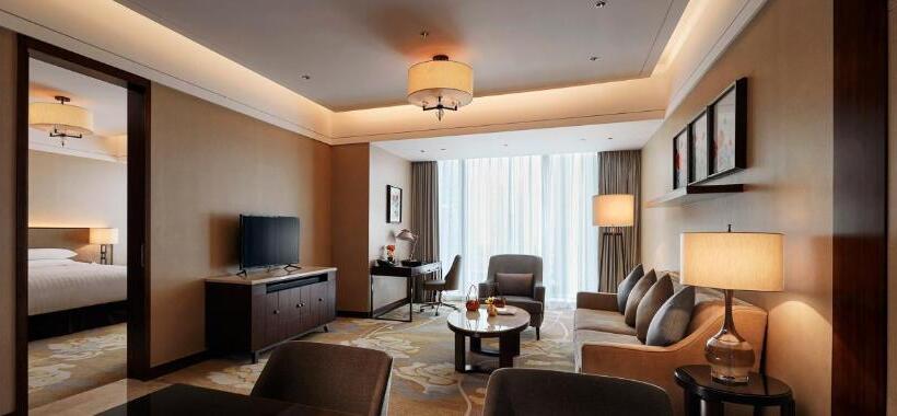 Номер Премиум, Shangri La Yiwu   Close To Yiwu International Trade Market