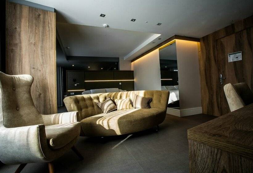 스위트, & Spa Ciudad De Binéfar