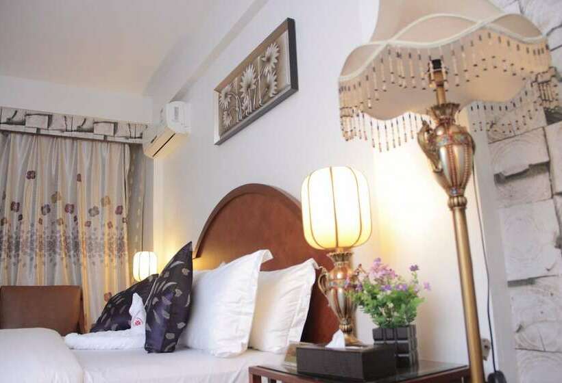 اتاق لوکس, Zimbo Golden