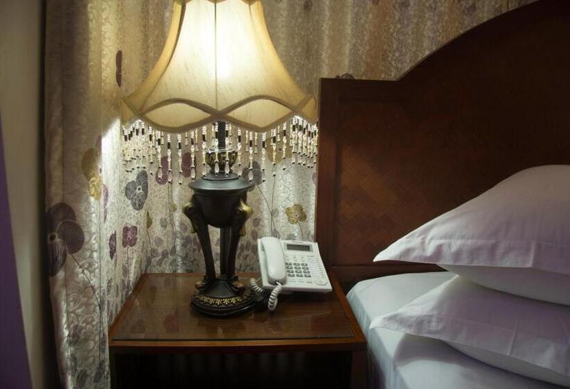 اتاق لوکس, Zimbo Golden