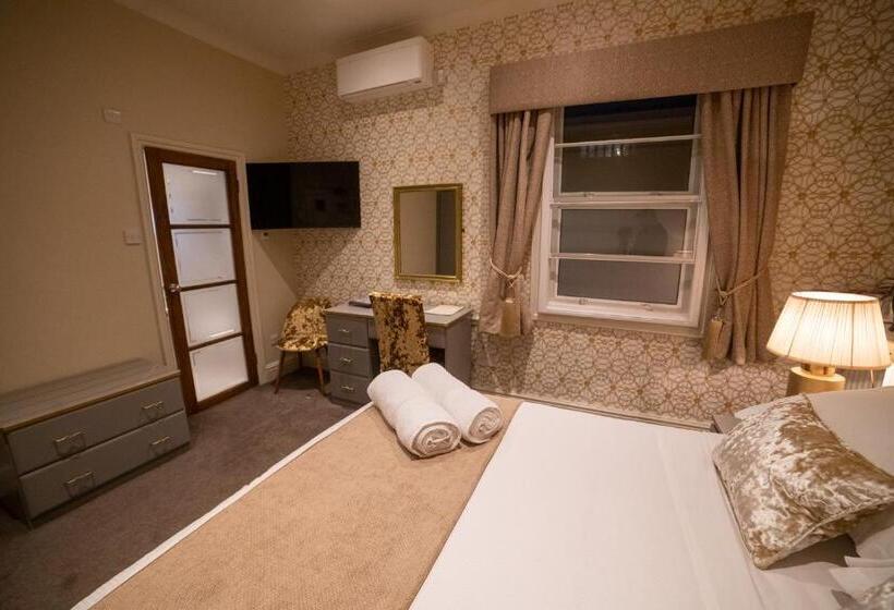 스탠다드 룸, Burlington House