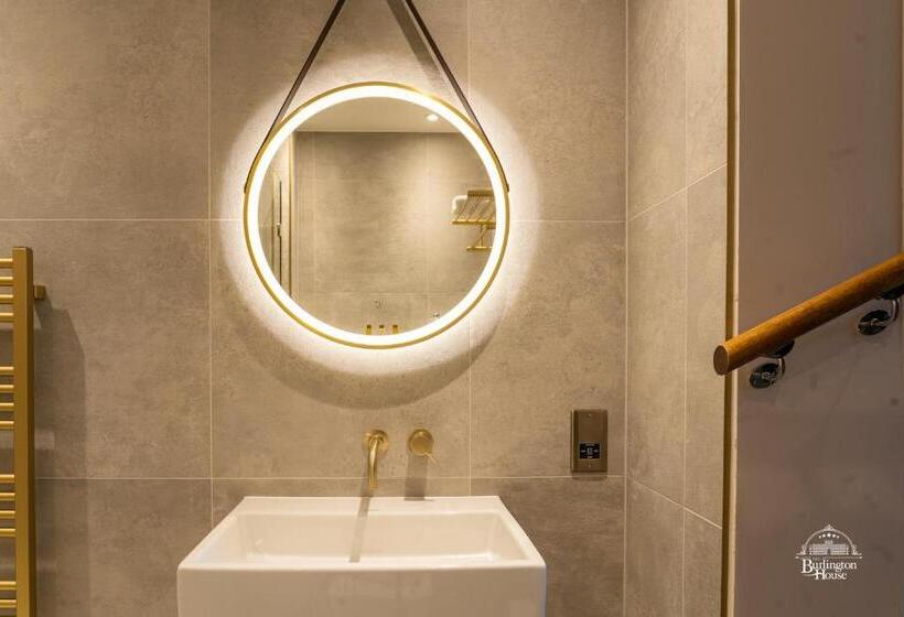 싱글 디럭스 룸, Burlington House