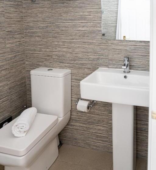 기본룸, Burlington House