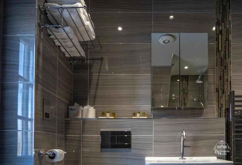 침실 2개 아파트, Burlington House